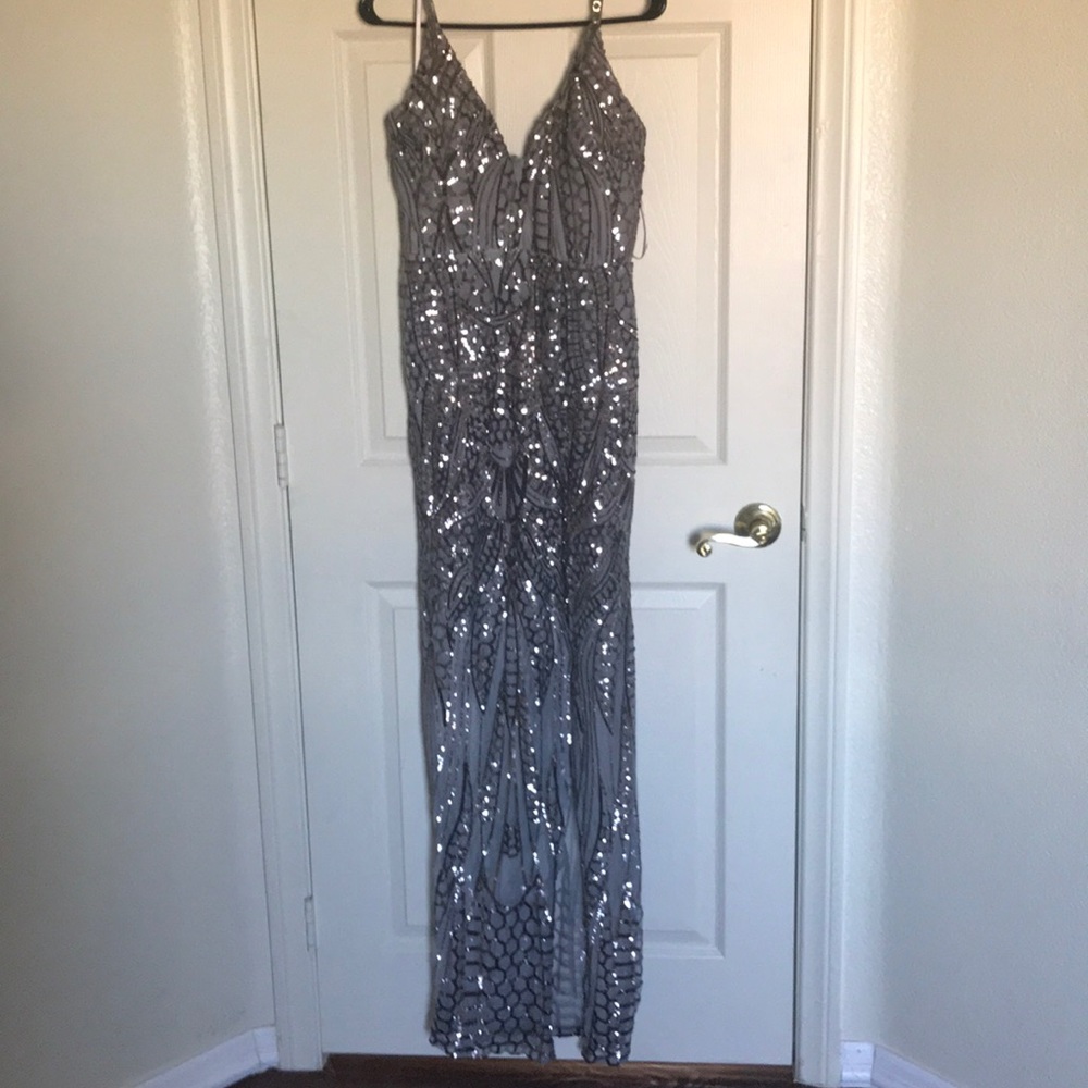 Long dress for special occasions